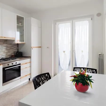 Karola's House Апартаменты